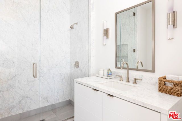 23956 Malibu Road, Malibu, CA 90265