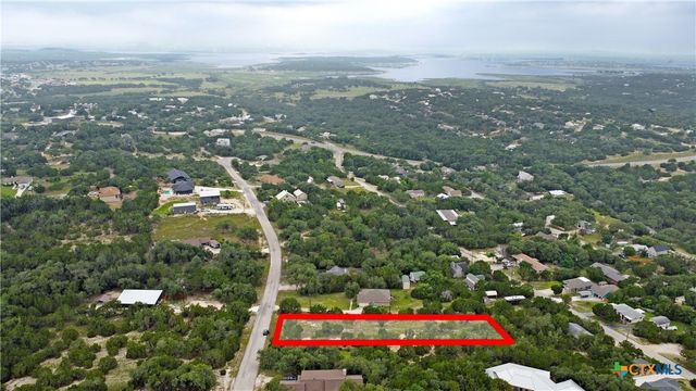 350 La Paloma Drive, Canyon Lake, TX 78133