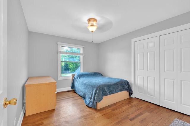 270 E Armitage Avenue, Addison, IL 60101