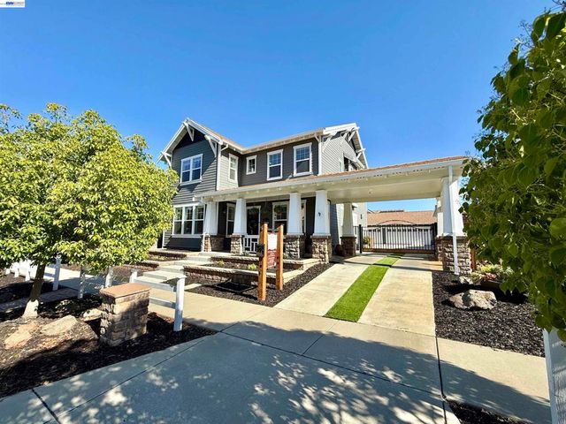2942 San Minete Dr, Livermore, CA 94550