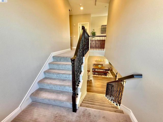 2942 San Minete Dr, Livermore, CA 94550