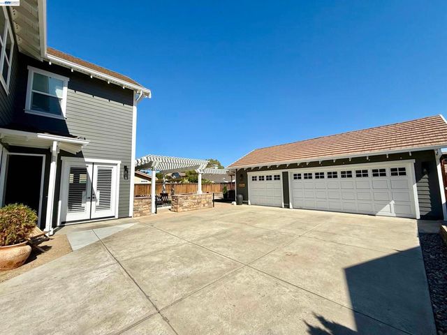 2942 San Minete Dr, Livermore, CA 94550