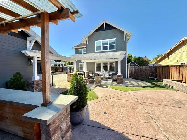 2942 San Minete Dr, Livermore, CA 94550