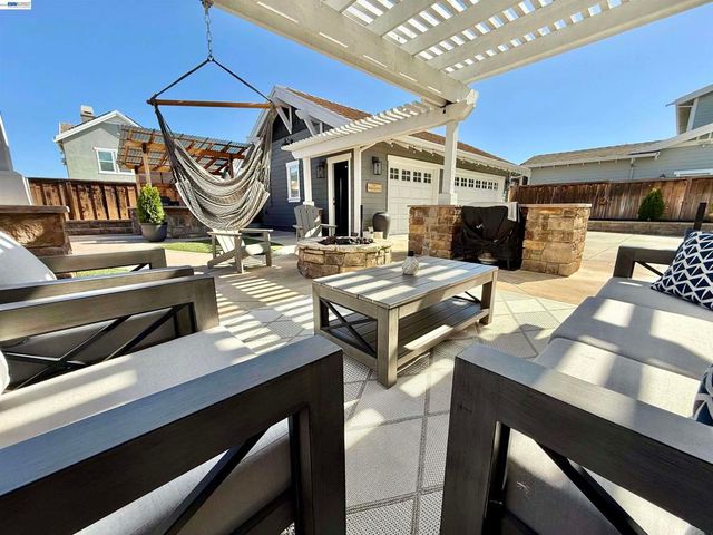 2942 San Minete Dr, Livermore, CA 94550