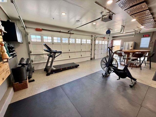 2942 San Minete Dr, Livermore, CA 94550
