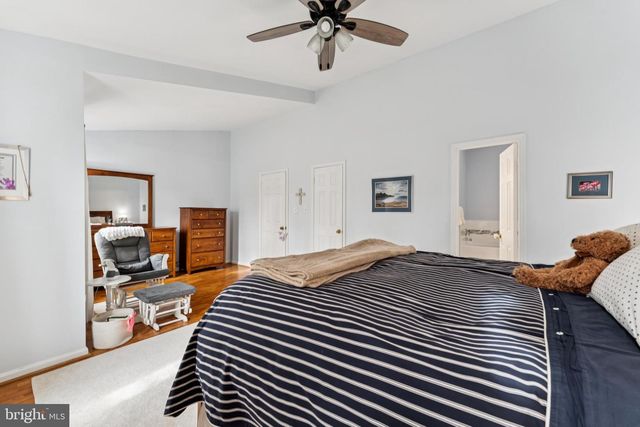 4026 NICHOLAS CT, Fairfax, VA 22033