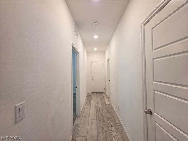 2990 Overlook Brook Street, Las Vegas, NV 89156