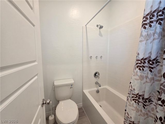 2990 Overlook Brook Street, Las Vegas, NV 89156