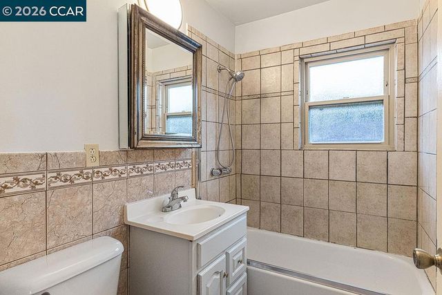 1419 Esmond Ave, Richmond, CA 94801