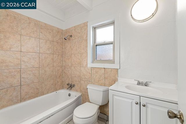 1419 Esmond Ave, Richmond, CA 94801