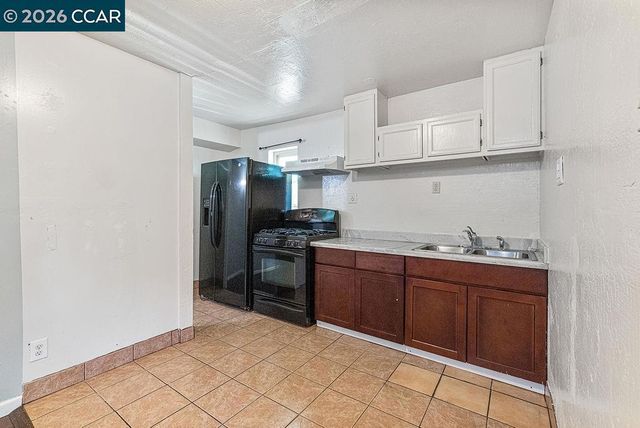 1419 Esmond Ave, Richmond, CA 94801
