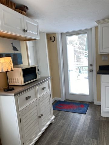 13 Thompson Road A, Bourne, MA 02532