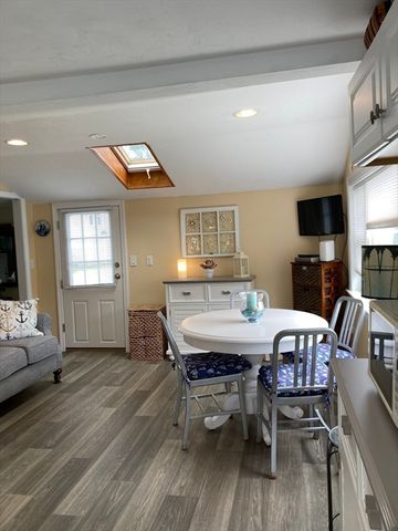 13 Thompson Road A, Bourne, MA 02532