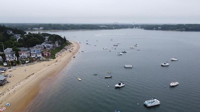 13 Thompson Road A, Bourne, MA 02532