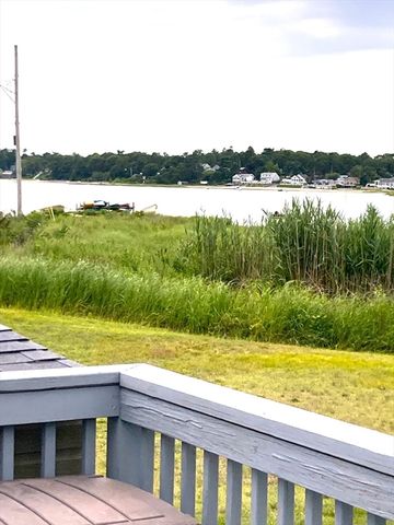 13 Thompson Road A, Bourne, MA 02532