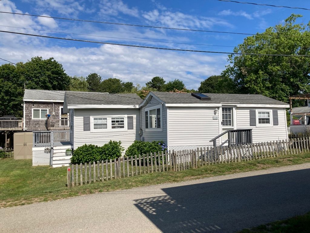 13 Thompson Road A, Bourne, MA 02532