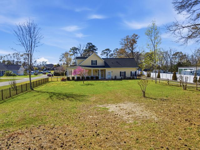 4241 Graystone Blvd., Little River, SC 29566