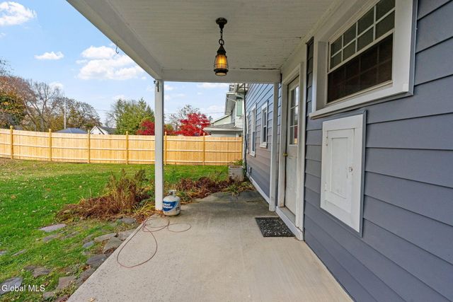 28 Lenox Avenue, Albany, NY 12203