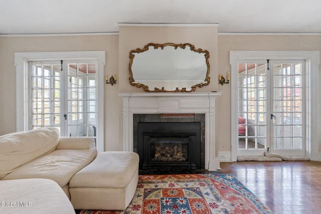 28 Lenox Avenue, Albany, NY 12203