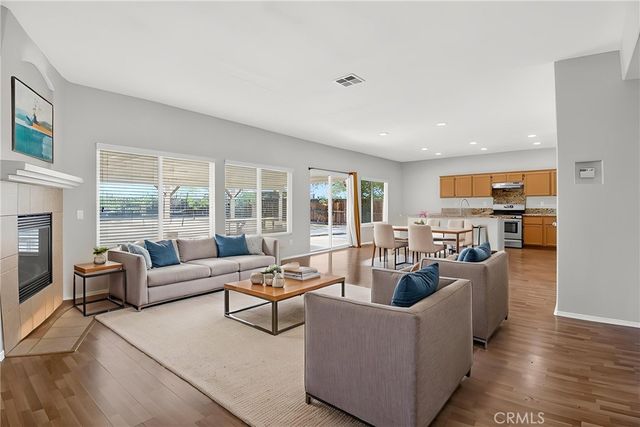 13605 Del Cerro, Victorville, CA 92392