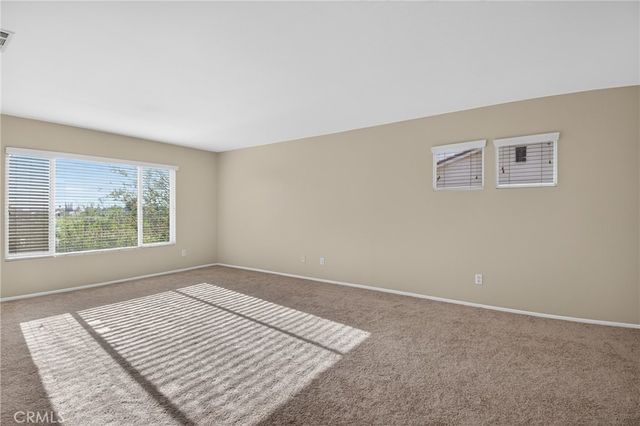 13605 Del Cerro, Victorville, CA 92392