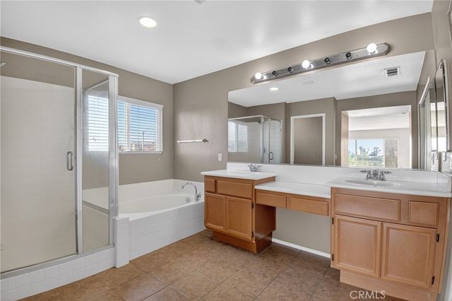 13605 Del Cerro, Victorville, CA 92392