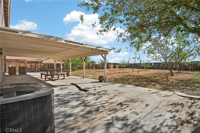 13605 Del Cerro, Victorville, CA 92392