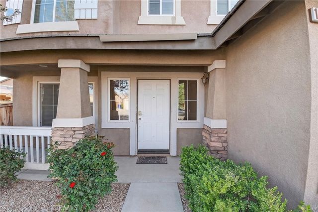 13605 Del Cerro, Victorville, CA 92392