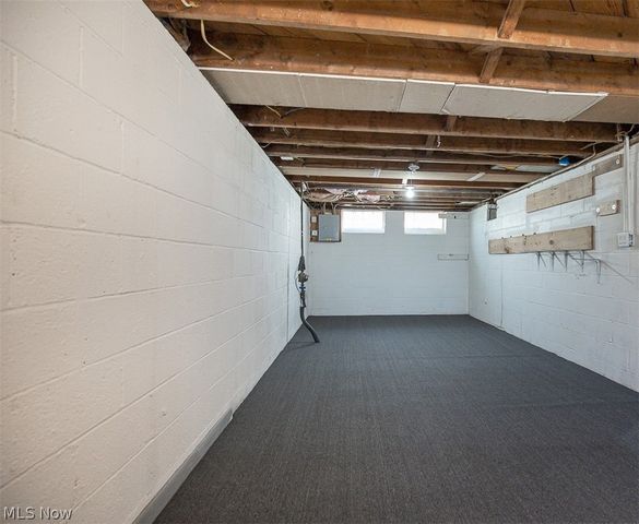 32610 Willowick Drive, Willowick, OH 44095