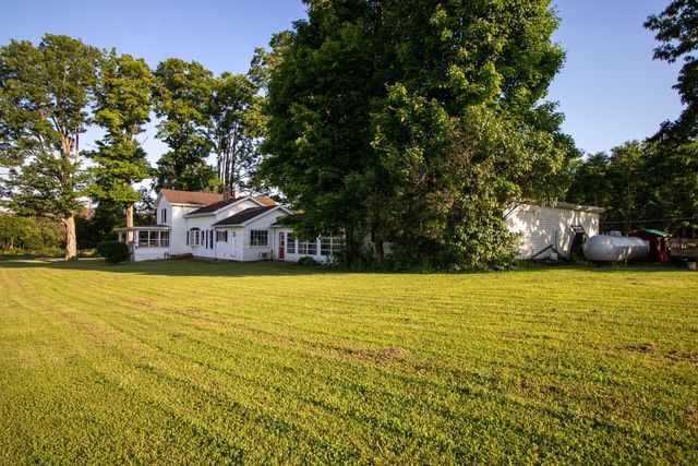 14300 MOUNT PLEASANT Road, Cambridge Springs, PA 16403