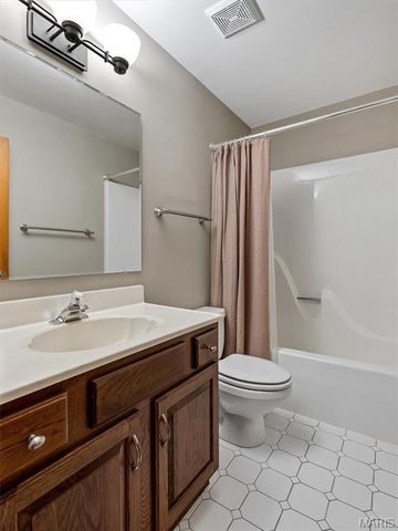 413 Alborado Drive, Washington, MO 63090