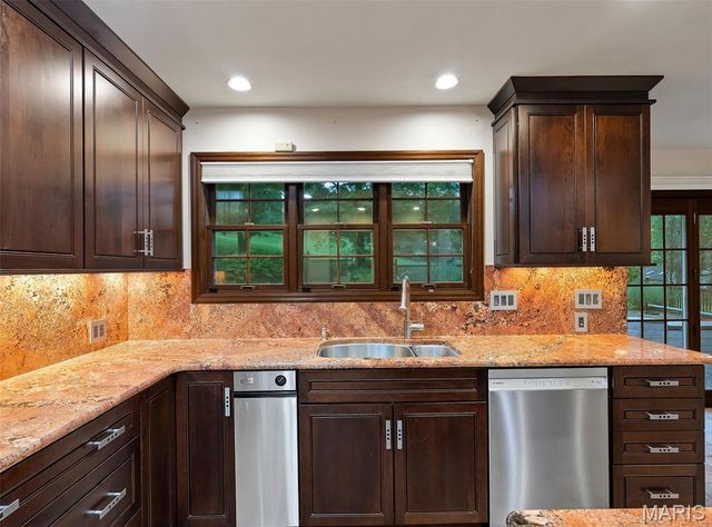 413 Alborado Drive, Washington, MO 63090