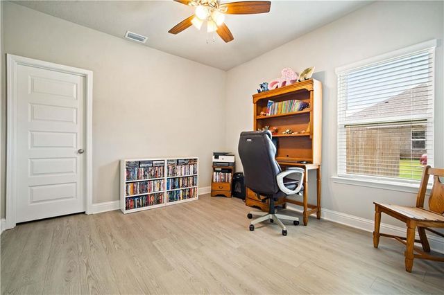 5662 Orchard W Lane, Grand Bay, AL 36541