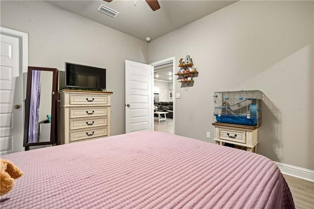 5662 Orchard W Lane, Grand Bay, AL 36541