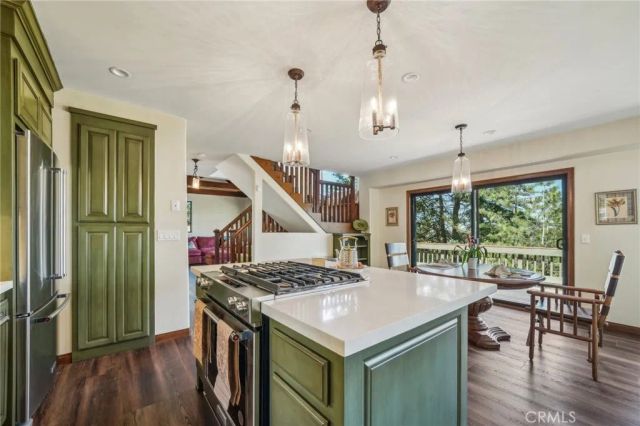 551 Raccoon Court, Lake Arrowhead, CA 92352