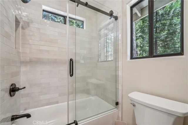 551 Raccoon Court, Lake Arrowhead, CA 92352