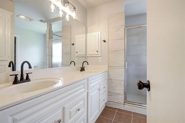 1817 NW 172nd Street, Edmond, OK 73012