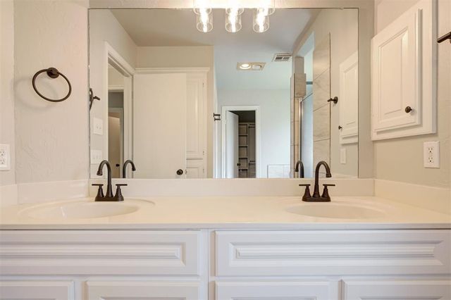 1817 NW 172nd Street, Edmond, OK 73012