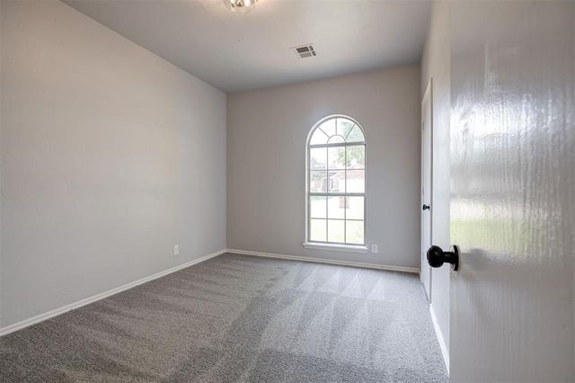 1817 NW 172nd Street, Edmond, OK 73012