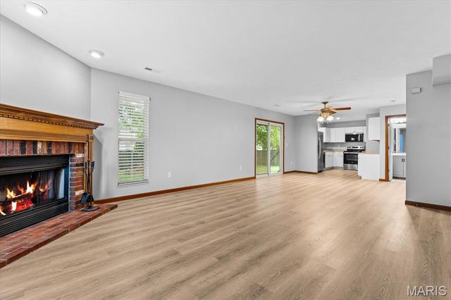 804 Country Meadow Lane, Shiloh, IL 62221