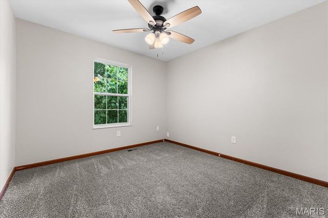 804 Country Meadow Lane, Shiloh, IL 62221