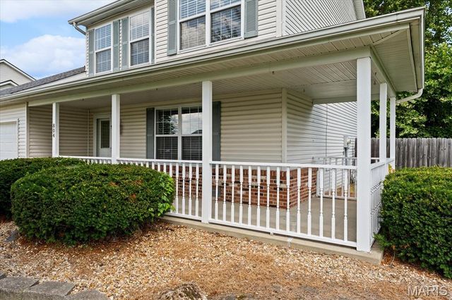 804 Country Meadow Lane, Shiloh, IL 62221