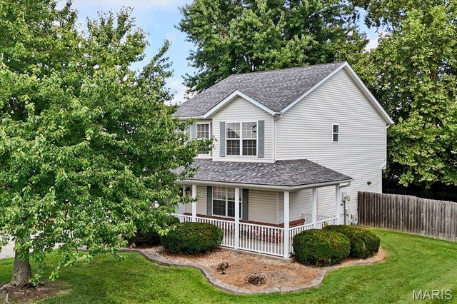 804 Country Meadow Lane, Shiloh, IL 62221