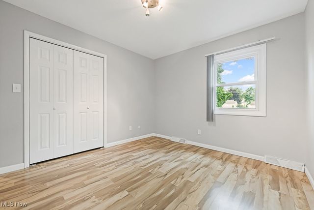 17682 Drake Road, Strongsville, OH 44136