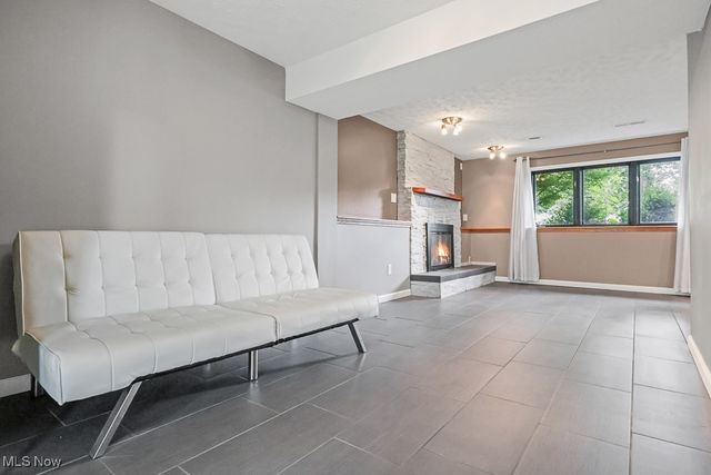 17682 Drake Road, Strongsville, OH 44136