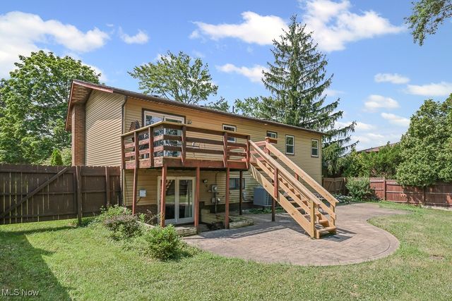 17682 Drake Road, Strongsville, OH 44136