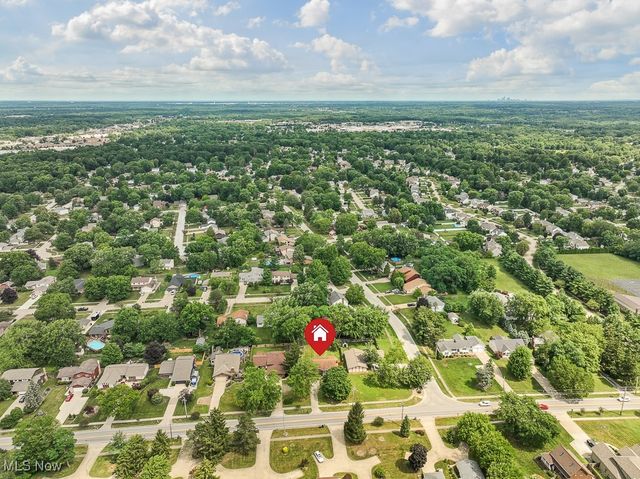 17682 Drake Road, Strongsville, OH 44136