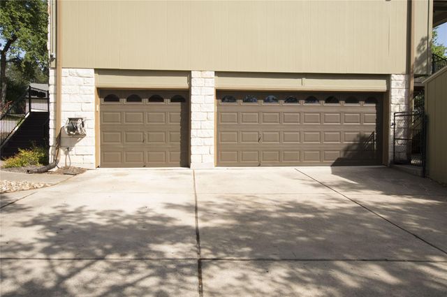 7812 Dakota CIR, Lago Vista, TX 78645
