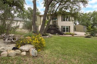 7812 Dakota CIR, Lago Vista, TX 78645