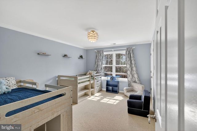 5014 KLINGLE ST NW, Washington, DC 20016